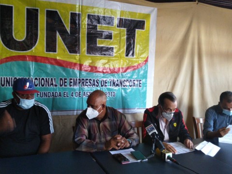 Acusan a Juan Hubieres de patrocinar des&oacute;rdenes e invasi&oacute;n de rutas