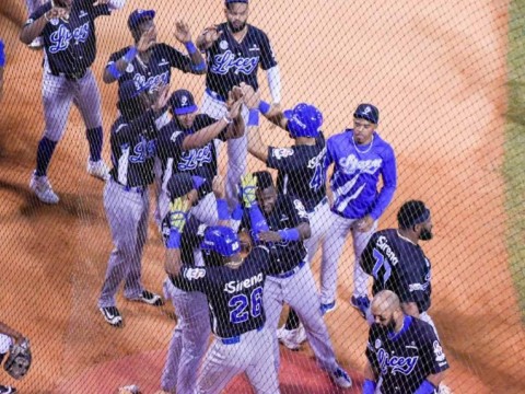 Licey y Gigantes buscan despegarse