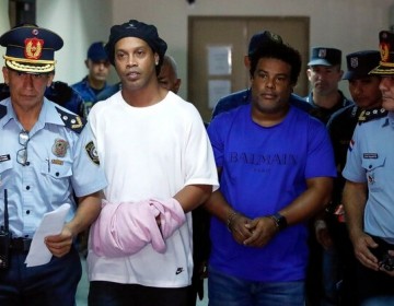 Juez rechaza petici&oacute;n de libertad domiciliaria al futbolista brasile&ntilde;o Ronaldinho 