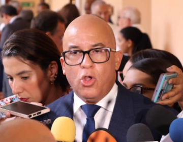 Gobierno dice que aprobar&aacute; todas las reformas necesarias