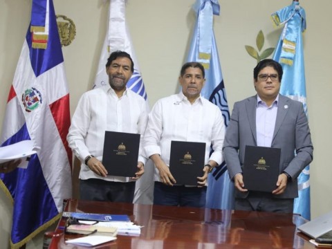 Gobierno y la FAO acuerdan fomentar sistemas productivos en cuencas hidrogr&aacute;ficas