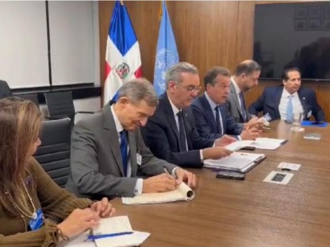 Foro Econ&oacute;mico Mundial escoge a RD para implementar plataforma contra desechos pl&aacute;sticos