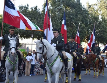 Cientos disfrutan de exhibici&oacute;n y cabalgata duartiana en Ciudad Colonial