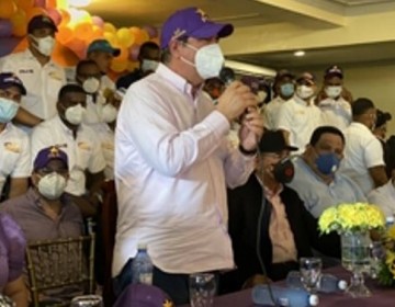 Francisco Javier llama a Abinader el candidato fotocopia