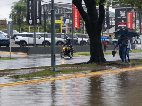 Las lluvias continuar&aacute;n este martes y mi&eacute;rcoles por los efectos de una vaguada