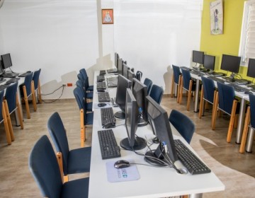 Fundaci&oacute;n Altice y Squire Patton Boggs donan aula digital a la Fundaci&oacute;n La Merced