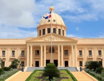Abinader promulga ley que permite al Ministerio P&uacute;blico perseguir de oficio robo sin violencia