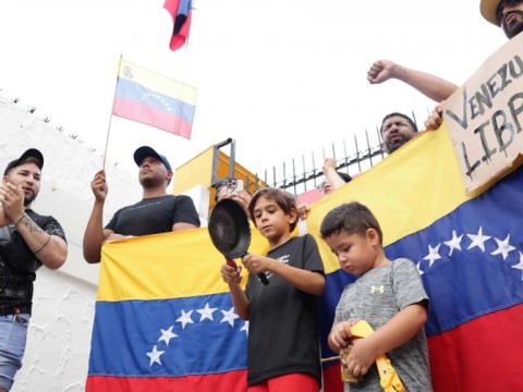 Venezuela rompe relaciones con RD y otros seis pa&iacute;ses por las cr&iacute;ticas a los comicios