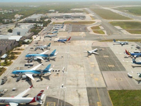 Felicitan al Aeropuerto Internacional Punta Cana por certificaci&oacute;n de reducci&oacute;n huella de carbono