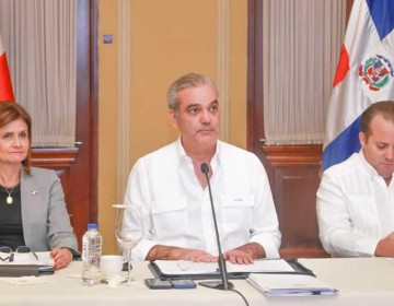 Gobierno suspende docencia en provincias en alerta roja y declara no laborable desde la 1:00 p.m.