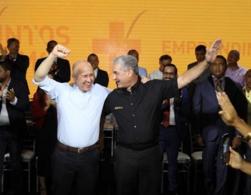 Gonzalo Castillo y Francisco Dom&iacute;nguez Brito proclaman justos somos mas