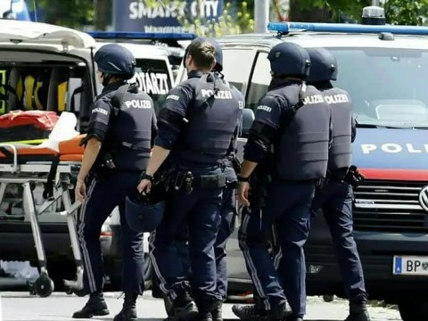 Al menos 10 muertos en un ataque a tiros en un colegio de Austria