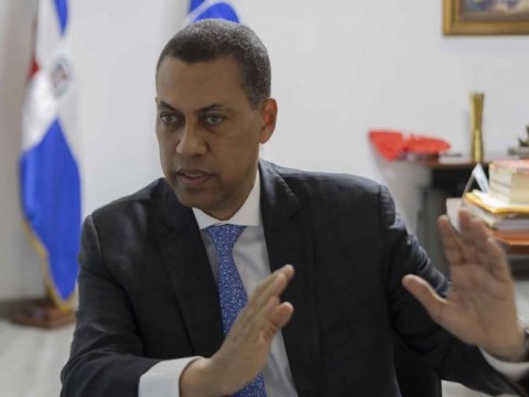 Guido G&oacute;mez Mazara: "Lo saludable para RD es que el mercado de las telef&oacute;nicas sea m&aacute;s competitivo"