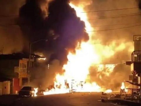 Suben a 60 los muertos por la explosi&oacute;n de un cami&oacute;n cisterna en Hait&iacute;
