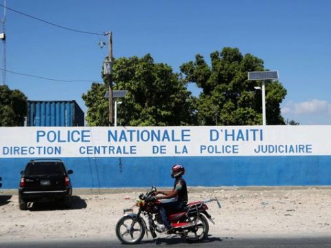 Gobierno de Colombia se compromete a reforzar unidad antisecuentro haitiana
