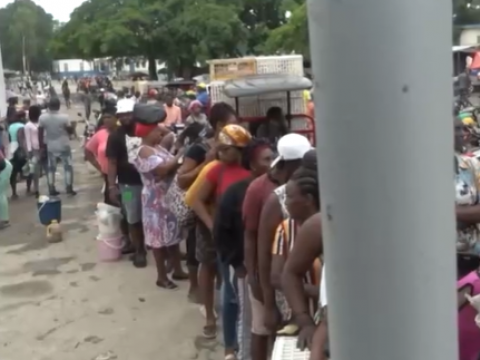 M&aacute;s de 180,000 haitianos deportados tras inicio del plan, seg&uacute;n Migraci&oacute;n