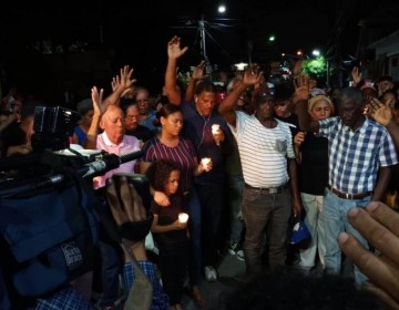 Ataque armado deja tres heridos y levanta en protesta el barrio Enriquillo de Herrera