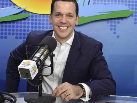 Hugo Beras regresa a su programa 'Veh&iacute;culos en la Radio' tras salir de prisi&oacute;n