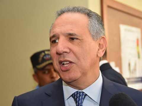 Jos&eacute; Ram&oacute;n Peralta: Miembro del Senado es del PLD o se viola Constituci&oacute;n