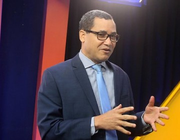 Eddy Olivares dice que el PLD utiliza padroncillo para la compra de votos 