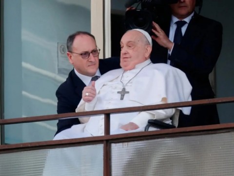 Incertidumbre ante la convalecencia del papa Francisco en el Vaticano