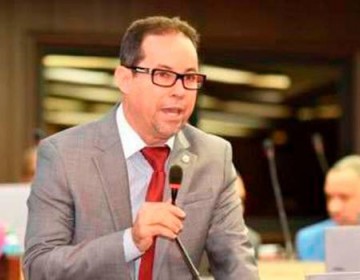 Diputado pide a colegios y universidades no disfrazar el cobro de reinscripci&oacute;n