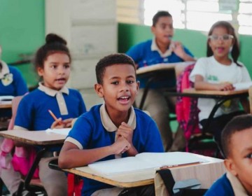 El Minerd anuncia seguro de vida para estudiantes de escuelas p&uacute;blicas