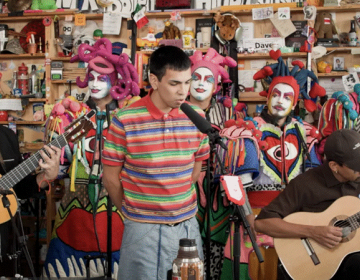 MILO J, LA VOZ QUE PUSO AL CANCIONERO LATINOAMERICANO  EN LA CONVERSACI&Oacute;N GLOBAL, LANZ&Oacute; SU TINY DESK CON NPR