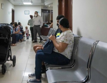 Pacientes optan por aplazar consultas hasta pasar paro de m&eacute;dicos