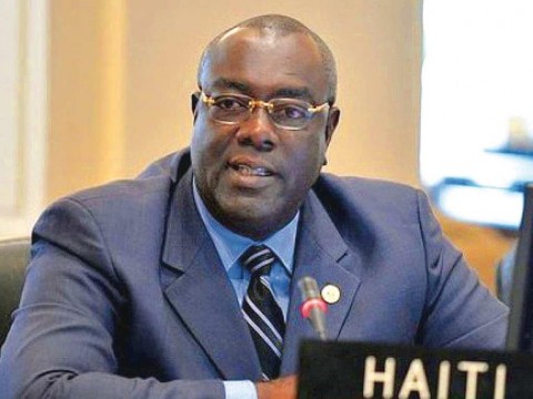 Hait&iacute; cancela a su embajador en Estados Unidos tras esc&aacute;ndalo