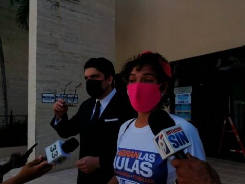 Padres por la Educaci&oacute;n Presencial deposita acci&oacute;n de amparo