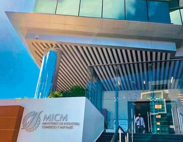 Industria y Comercio comenz&oacute; a pagar arrendamiento de edificio en violaci&oacute;n al contrato