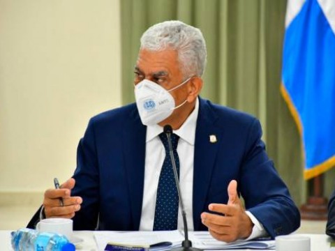 Senado Ricardo de los Santos escogencia de Defensor del Pueblo ser&aacute; como establece la Constituci&oacute;n