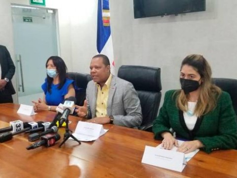 Pro Consumidor cerrar&aacute; de manera definitiva comercios sean sorprendidos vendiendo bebidas adulteradas