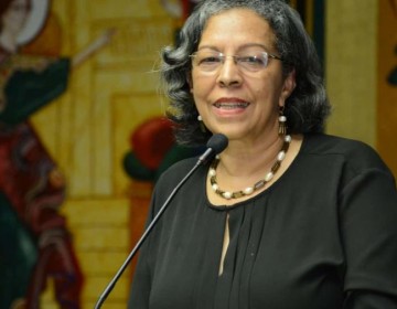 "La alfabetizaci&oacute;n de adultos no ha sido prioridad para el gobierno"