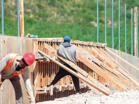 Abinader inaugurar&aacute; el primer tramo del muro en El&iacute;as Pi&ntilde;a