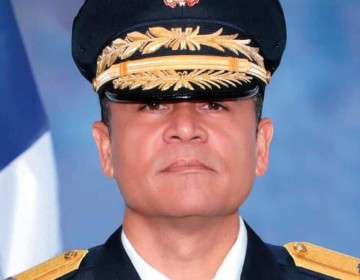 Presidente Abinader asciende a Andr&eacute;s Modesto Cruz Cruz y lo designa como nuevo director general de la Polic&iacute;a Nacional
