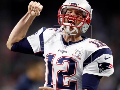 Tom Brady anuncia su retirada