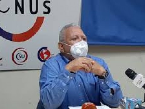 Enfermeras buscan atenci&oacute;n del presidente a necesidades del gremio