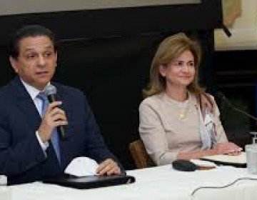 Vicepresidenta y Ministro de Salud anunciaran nuevas medidas al pa&iacute;s hoy 