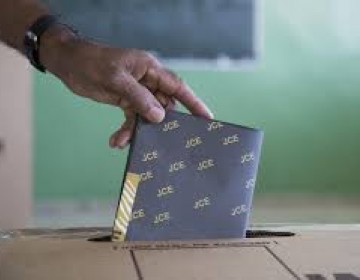 El PLD logr&oacute; mantener control de las provincias mas pobres del sur 
