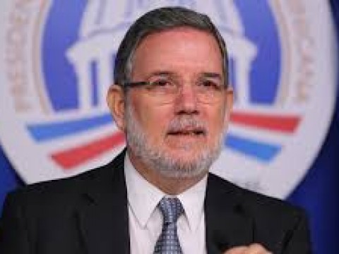 Marchena defiende gesti&oacute;n en Dicom y dice pas&oacute; de 393 a 212 empleados con mejoras salariales