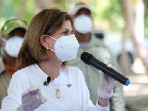 Vicepresidenta explica porqu&eacute; no se hacen siete mil pruebas diarias de Covid-19 como anunci&oacute; el Gobierno