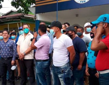 Perremeistas ocupan local de su partido en Bonao en reclamo de empleos del gobierno