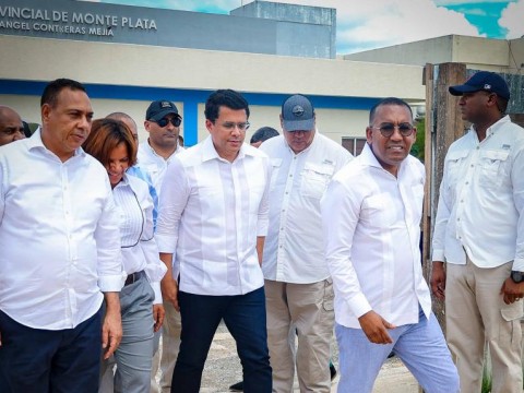 Departamento Aeroportuario y Turismo supervisan helipuerto en hospital de Monte Plata