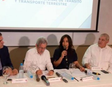 Implementar&aacute;n pago integrado en Metro, Telef&eacute;rico y autobuses de la OMSA