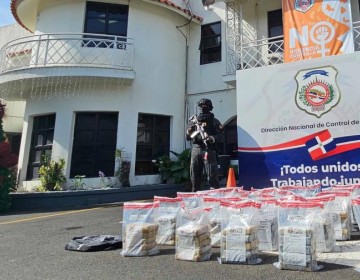 Confiscan 150 paquetes de drogas en el Puerto de Caucedo