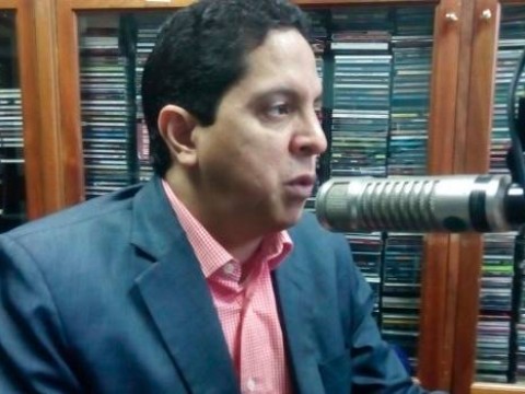 Infect&oacute;logo H&eacute;ctor Balc&aacute;cer: &ldquo;Me hice la prueba y dio positivo&rdquo;