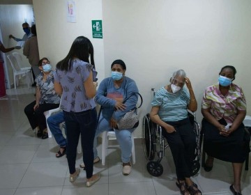 M&eacute;dicos internistas destacan el alza de positividad en casos de COVID-19
