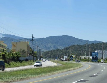 Suspenden docencia en escuela de Villa Altagracia por contaminaci&oacute;n a&eacute;rea